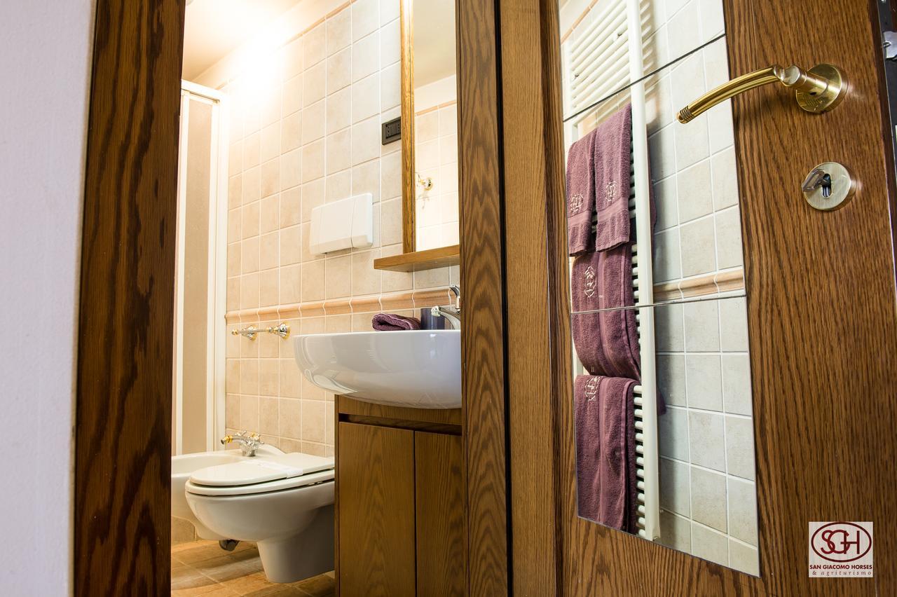 알루노 산 지아코모 홀스 앤 아그리투리스모 B&B 외부 사진
